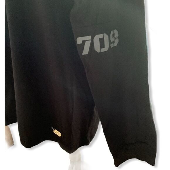 NWT DISNEY PARKS | Star Wars long sleeve tee - Picture 6 of 6